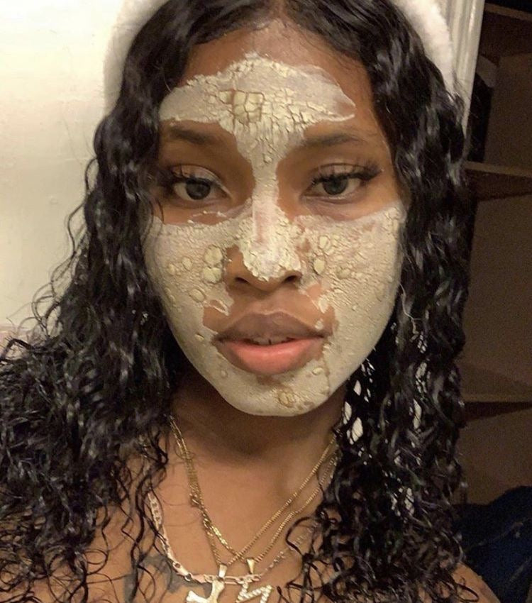 Bare Radiance Pore Detox Mask